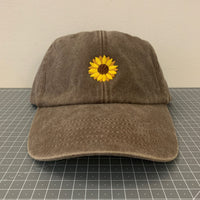 Load image into Gallery viewer, Embroidered Motif Cap - Sunflower
